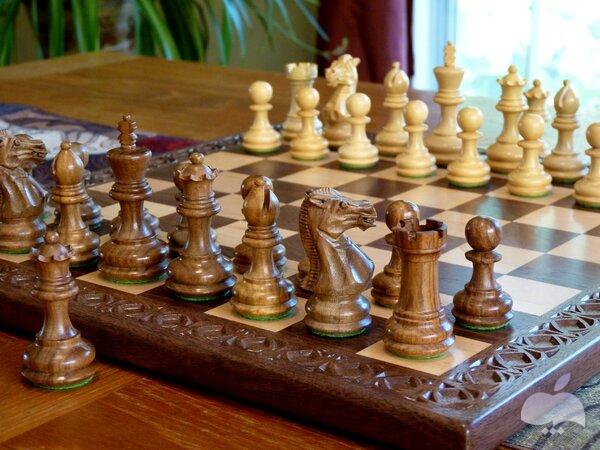 مهره شطرنج مدل چوبی
