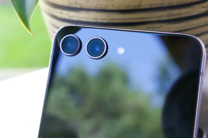 نقد و بررسی Samsung Galaxy Z Flip 5 در سیب تیپ